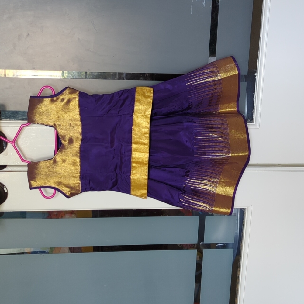 3mo - 6mo beautiful Indian outfit for a baby girl